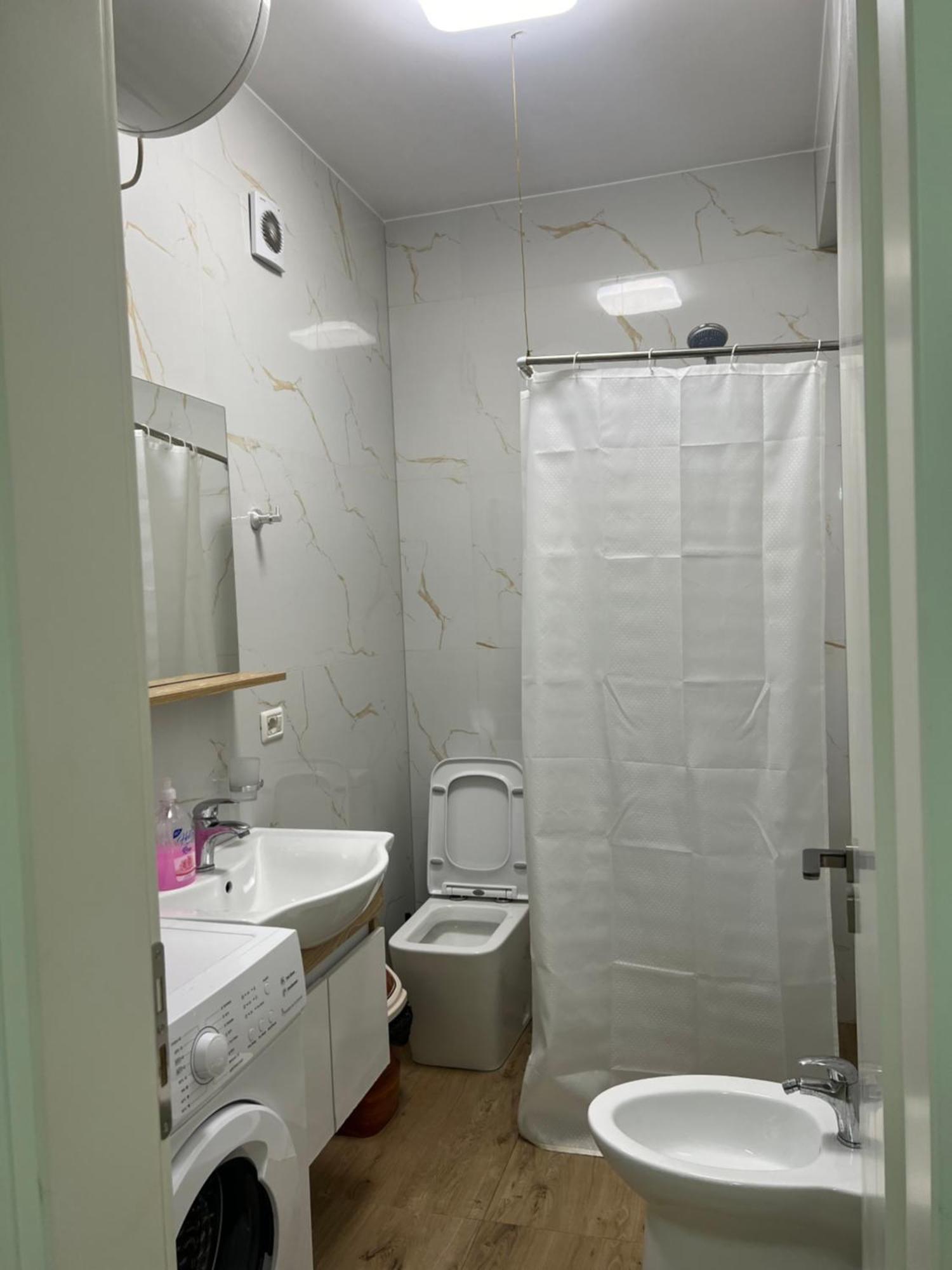 Condor Center Luxury Apartment Tirana Kültér fotó